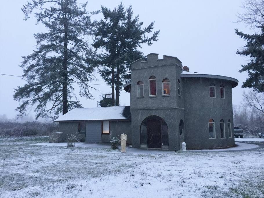 Lavender Castle Villa ซีควิม ภายนอก รูปภาพ